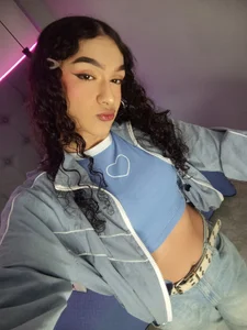 I love how I look like this me ❤️❤️❤️ de scarletcherry18 Foto 5