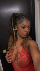 Scarletstarrbabe Loc’d with Scarr Immagine  2