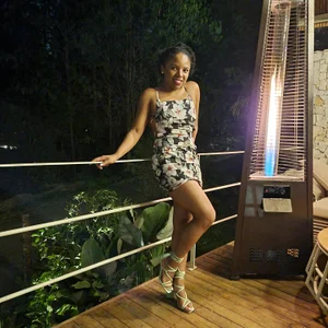 thais_dreams just me Pic 4