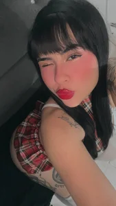 Moonnudexxx Would you give me a kiss? 💋 slika 2