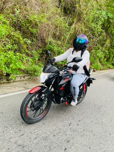MelannieSimons moto Pic