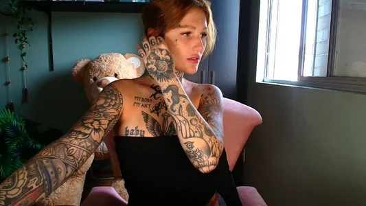 luawildolff Public Pic 2