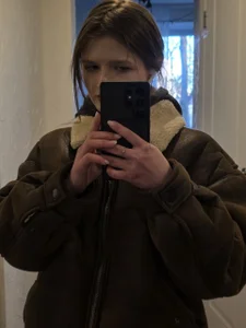 JaneRosen I'm walking and relaxing😇 slika