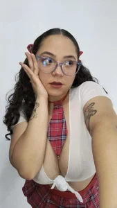 Zophy_Evans_ Your favorite schoolgirl 圖片 4