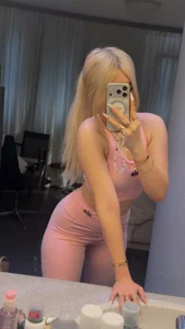 Ava_Charm_ Gym girl 😝 Bilde 2