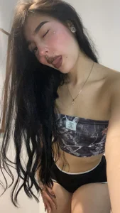 NickieNick_ Hey! 💖 I'm Nickie 😋 Poză 3