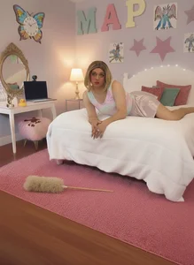 amandabarefoot Maggot Likes To Dust Immagine  4