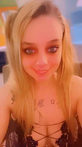 SexuallyExplicitPublic图片 3