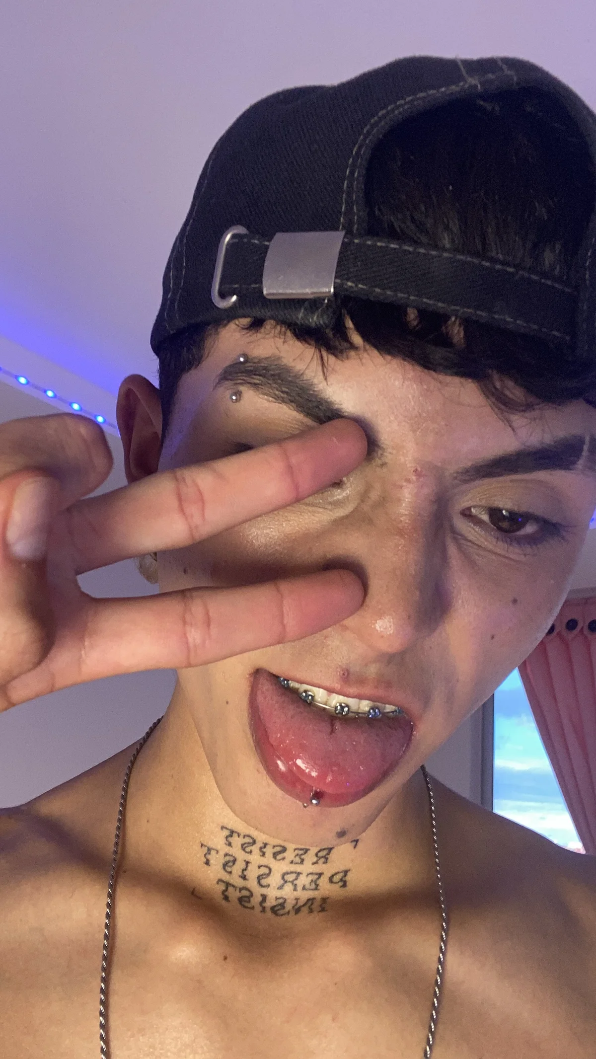 Maiky_Cooper01 Gambar Trending 12