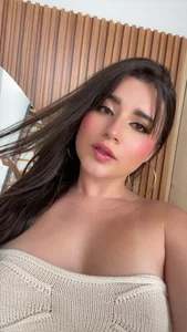 💗👄 od amber_colliiins  3 snímek