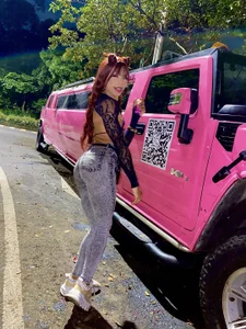 TIFFANY_AND_KAREM_KAREM Bild 9