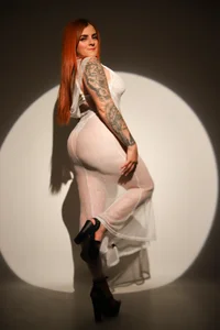 kimbrownn Nice this white Pic 3