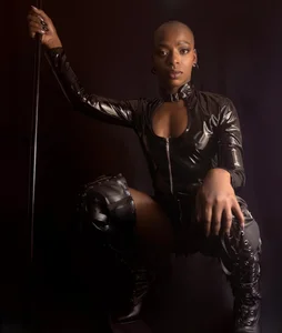 Coco_Kiss Ebony Roots 💥 Kuva 3