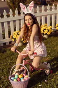 BlissArtXのEaster playing bunny🐰💕の 5枚の写真