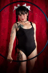 Samy_Hoops: Your Circus Girl ( фото)