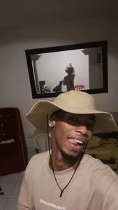 Higger_dick intense picardy Pic