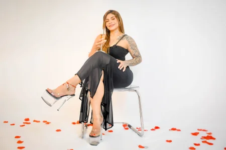 Anna__SpencerValentine's Day 2026图片 4