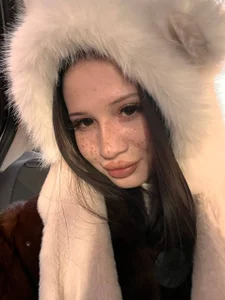 EvilyneEva Public Pic 5