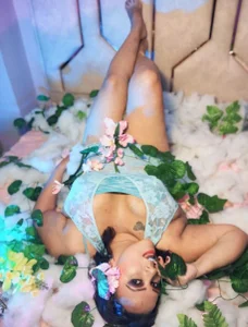 BiirdyDavis🌹 Forbidden Caresses图片 2