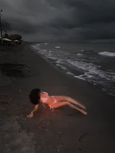 leahaltomm 🦀🐚🌊 Pic 3