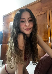 Sarah-Grace Who wants to be my Malentin?🌹 圖片