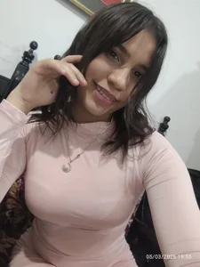 Public de IsaSkinny Foto 2