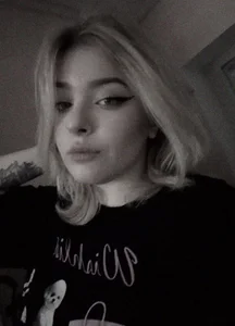 Angel_Girl_ Public Kuva 5
