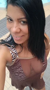 pool day de brunettedirty Foto