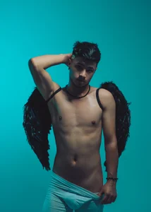 EdwardRoss_ Your angel 🖤 Foto 4