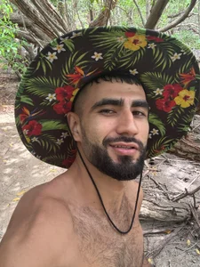 Ethan__WalkerのSanta Marta Coの 2枚の写真