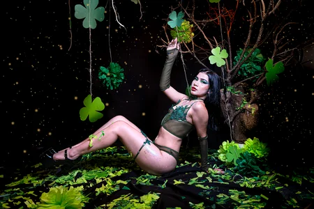 Arii_moon 🌿 "Today we sin with luck." 😉 Pic