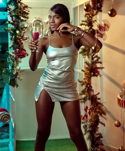 Alma_Stevenson happy new year 2026 my loves Pic 2