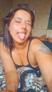 Holis 💜 de Beel026  Imagens