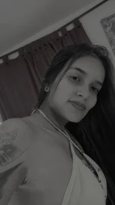 Alexa_clark02 Public Foto 4