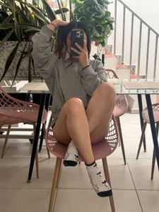 gabyevans4 do you like the way I look รูป  2