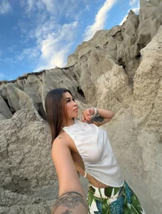 Valerie_liu Are we going to the desert? Pic