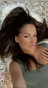 Sexy Kamilla