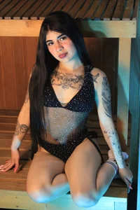 Dannii-: Public ( 5 фото)