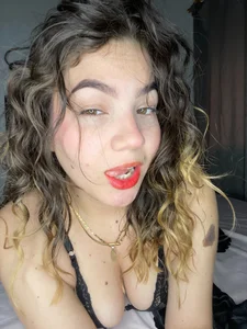 Jsneiidy_ATH You keep me company for a while here in my bed. 💋 Pic 9