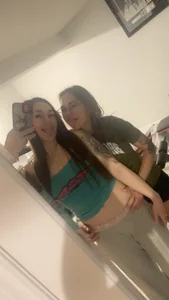 Couple_qc Public Pic 4