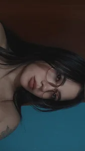 Little_Swan: I LOVE MY HAIR AND MY PRETTY FACE ( 5 фото)
