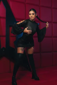 AllyJensen 👄 Seducción Carmesí 💣 Pic