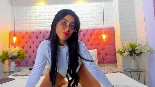 Mia_Montess: In my sexy body White 🤍😍 ( фото)