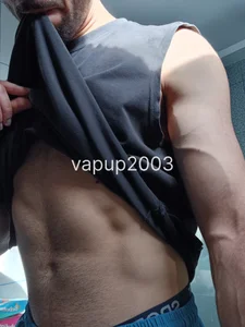 Vapup2003 Abs + Hard-Ons Foto 3