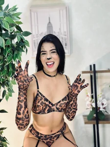 Zdjęcia Sassy--Girl I want your milk:  4