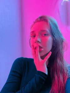 PetraHambelton A little fun😎😙 Pic 3