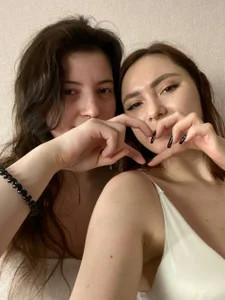 LaneDoell sexy girls зображення 5