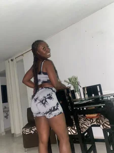 cocoaqueen_ Public Pic 4