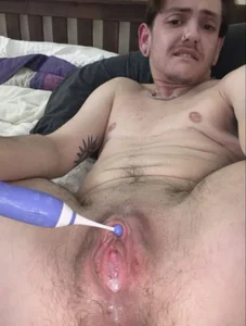 ftm_jj's XXX Nude Photo 1