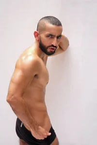 Yiyo10_ For You Hình 2